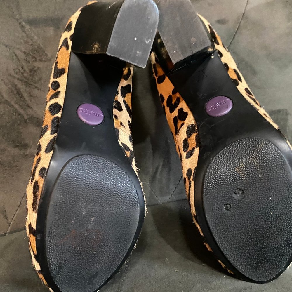 Me Too Leopard Print Heels With Platform - image 5
